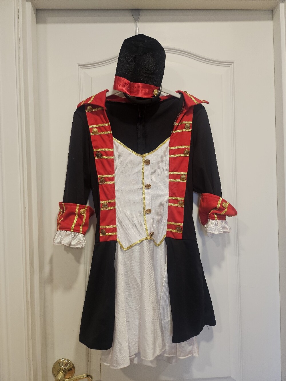 Halloween Black and White Pirate Captain Costume M/L